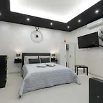 Bed & Breakfast Suite16 &
