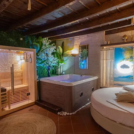 Suite16 & Bed & Breakfast *