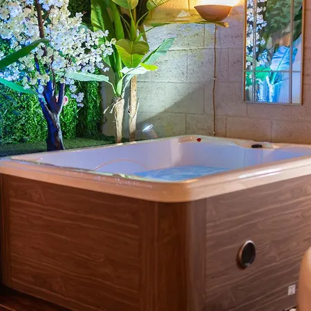 Suite16 & 4* Barletta