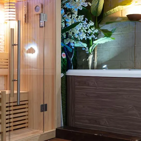 Bed & Breakfast Suite16 &