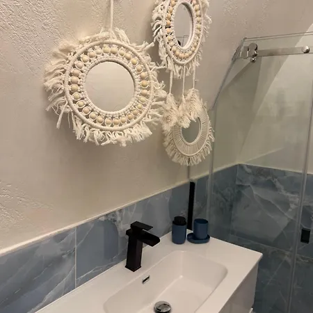 Suite16 & Bed and Breakfast Μπαρλέτα