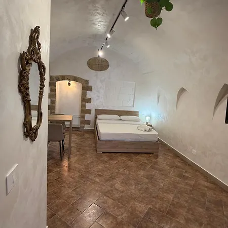Bed and Breakfast Suite16 & 4*