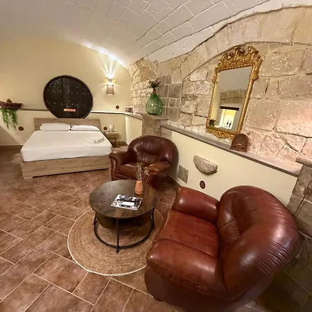 Suite16 & Μπαρλέτα