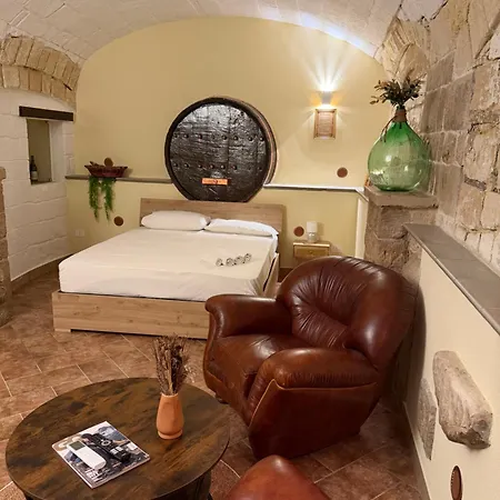 Suite16 &