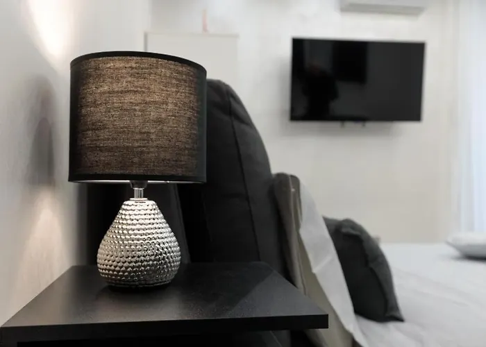 Bed & Breakfast Suite16 & 4*