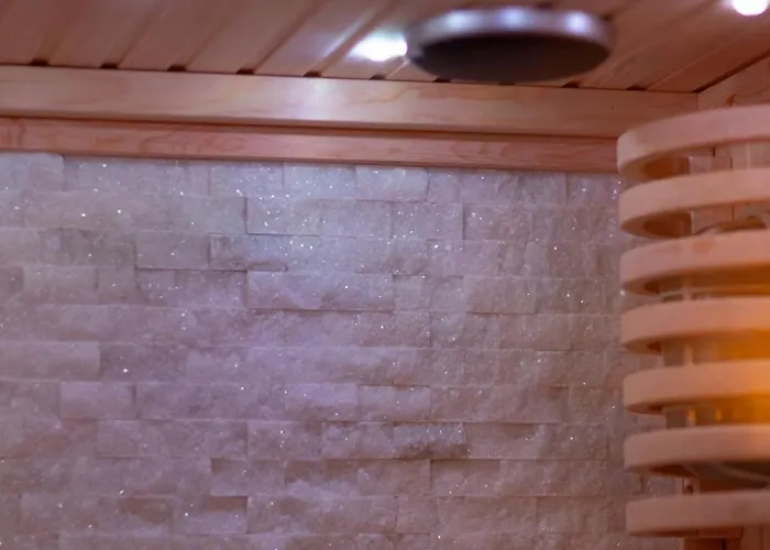 Bed & Breakfast Suite16 & 4*